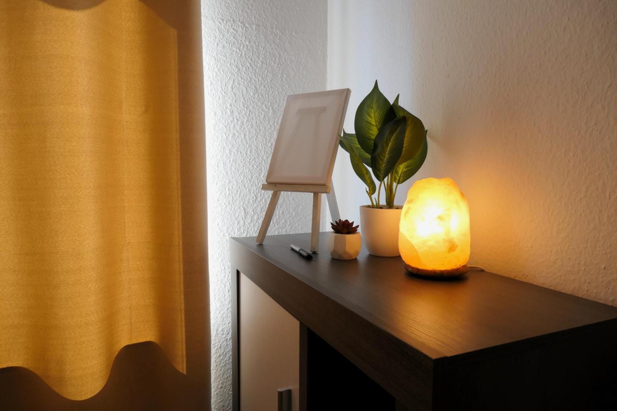 Schoelerberg Apartment Mit Tiefgaragenparkplatz Und Kingsize-Bett Osnabrück Buitenkant foto